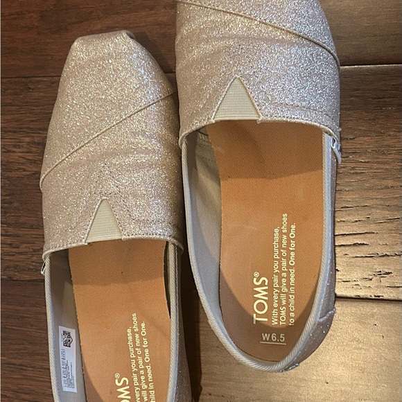 Toms sparkle shoes - Picture 4 of 9